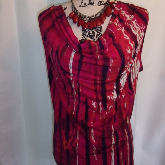 Calvin Klein Tops - Calvin Klein Sz Large Red Raspberry Top